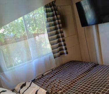 Zsombo Apartment | Kék-Fehér Mobilház