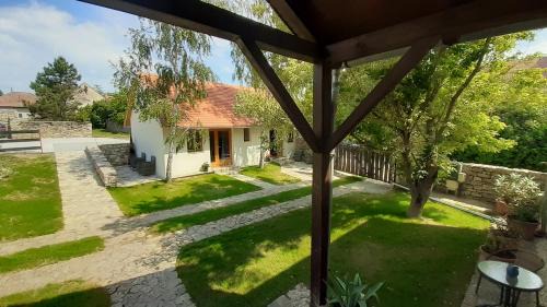 Koveskal House | Köveskál Panzió