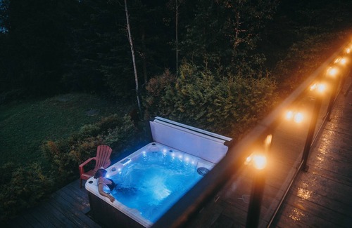 Saint-Joseph-de-la-Rive Ski Chalet | KØZŸA Charlevoix - Spa, fleuve et calme