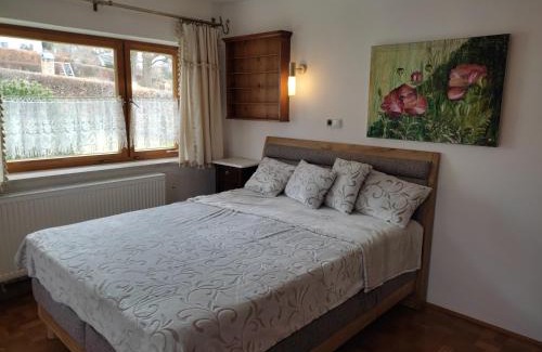 Marquartstein Apartment | Künstlerhaus Weissgerbergütl