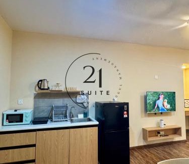 Penampang Apartment | K Avenue -high floor balcony -free wifi & parking