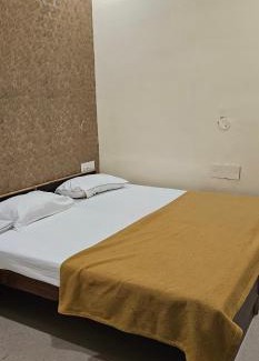 Jabalpur Hotel | K & K Hotel