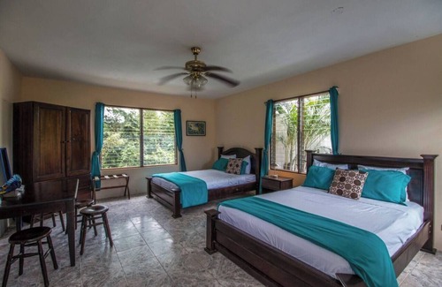 Nosara Resort | K-Rae's Irish Pub and Inn - Ocean Blue