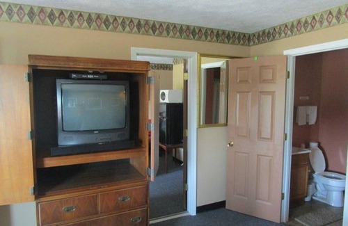Baldwin Hotel | K-River Motel & Campground