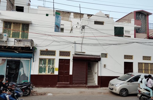 Sigra Apartment | K. S. N. Varanasi Paying guest house.suitable for all