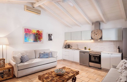 East Mani Apartment | K Waterfront Residence In Mani