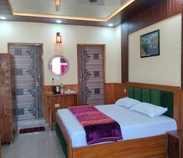 Tehri House | Kaafal hotel & restaurant