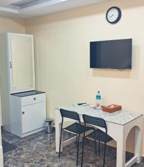 Ettumanoor Hotel | Kaamyakam Residency