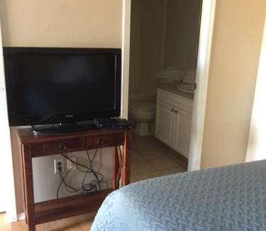 Fort Nelson Hotel | Kacee's Northern Suites