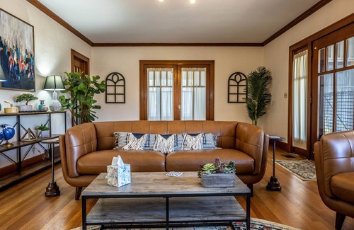 Kingfisher House | Kade's Casita