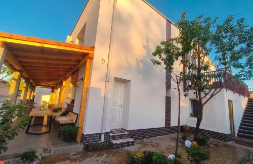Sinmartin House | Kaffeinn Specialty Coffee Baile 1 Mai