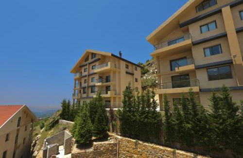 Kfardebian Apartment | Kaia Faqra Duplex 3BR w Balcony