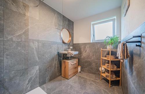 Ebbs Apartment | Kaiser Traum I