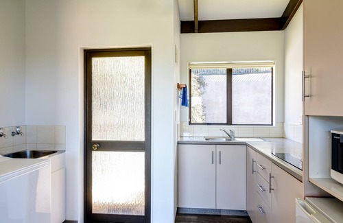 Kaiteriteri Hotel | Kaiteri Motels and Apartments