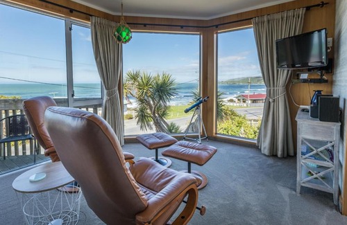 Kaka Point Hotel | Kaka Point Spa Accommodation - Catlins