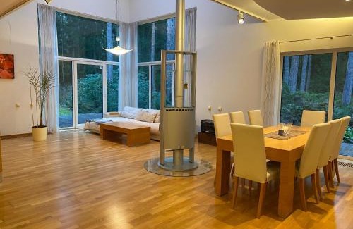 Haabersti House | Kakumäe Raba Villa - puhkemaja basseiniga Tallinnas