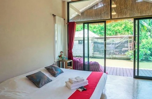Amphawa Hotel | Kalacanal Resort