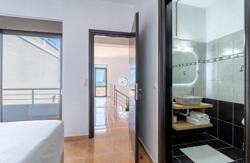 Kato Galatas House | Kalamaki Del Mar