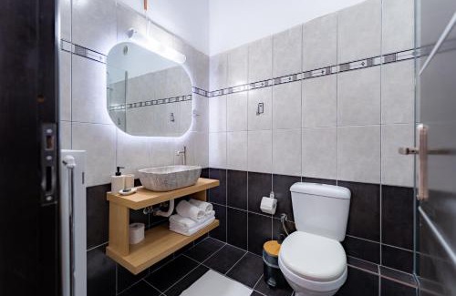 Kato Galatas House | Kalamaki Del Mar