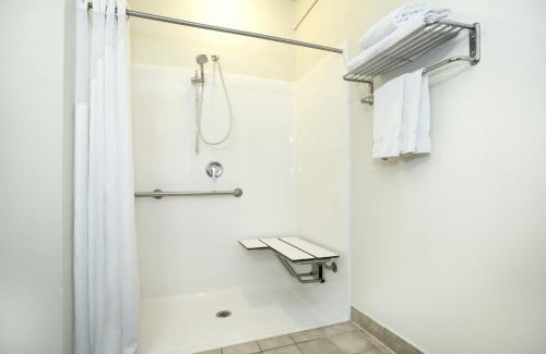 Kalamazoo Hotel | Kalamazoo Hotel and Suites