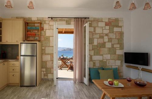Kimolos Apartment | Kalamitsi View