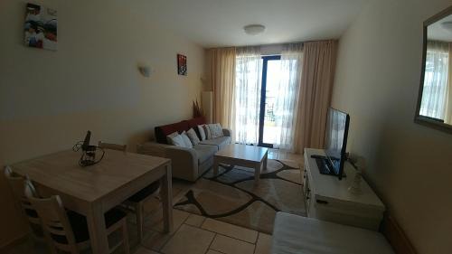 Topola Apartment | Kaliakria apart