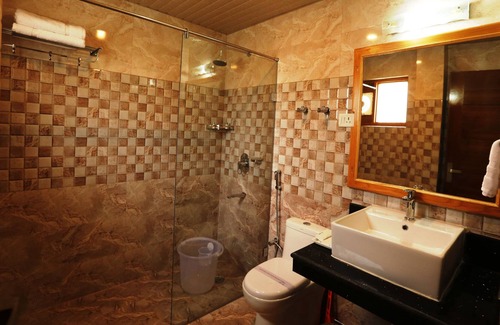 Burwa Hotel | Kalista Resorts