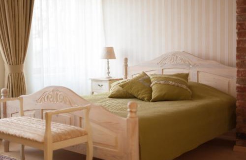 Kandava Hotel | Kalnmuižas pils