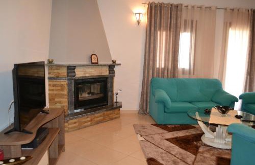 Mouzaki Apartment | Kalogeris house mouzaki