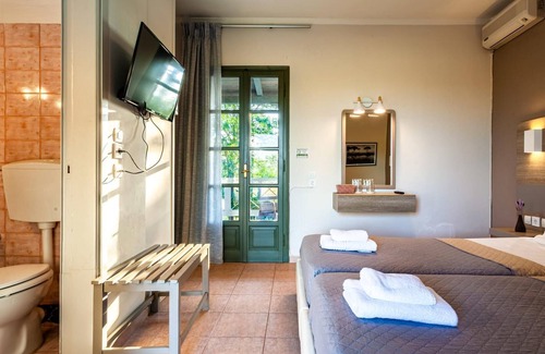 Kalogria Apartment | Kalogria Summer Retreats - Strofilia Cozy Twin