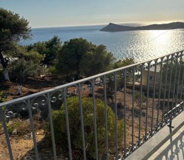 Mirties Bed & Breakfast | Kaloniki Rooms & Suites