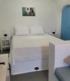 Aroniadika Apartment | Kamaraki Grande Aroniadika