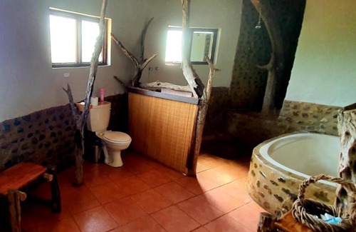 Lubombo District Cabin | KaMsholo Bushveld Safaris