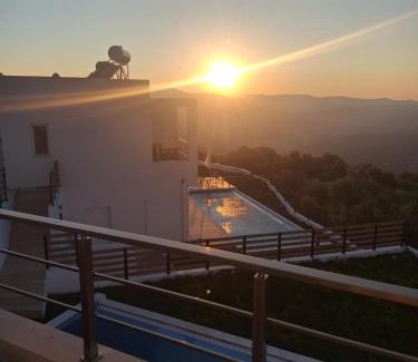 Kantanos-Selino Hotel | Kandania Paradise