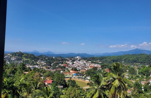Kandy Apartment | Kandy City View MPM Apartment - 3B your ideal retreat for up to 6 guests 3 rooms