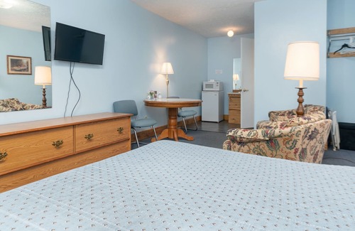 Williamston Hotel | Kane's Acorn Motel