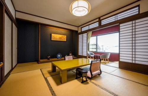 Kusatsu Onsen Hotel | Kanemidori