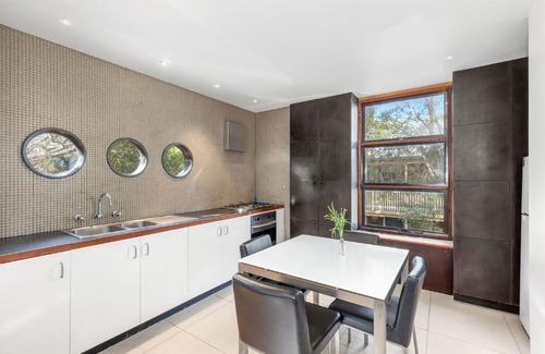 Emerald Beach House | Kangarilla