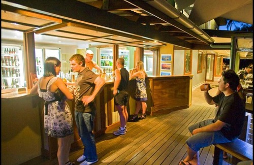 Agnes Water Apartment | Kangaroo Kabin - Entire cabin, 5mins to the beach