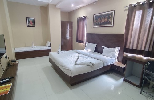 Chittorgarh Resort | Kanha Hotel & Resort