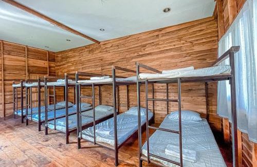 Lan Saka Hotel | Kanta Hill Resort