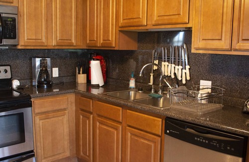 Hopedale Cabin | Kantcha Ketchum Fishing Lodge - The Best Fishing Camp in Hopedale/Delacroix area