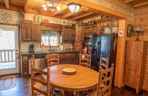 Jefferson House | Kapena Escape on the Lake- Views, Hot Tub, Nearby River Access