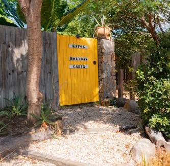 Horseshoe Bay House | Kapok Pod entire studio