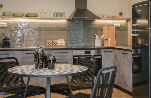 Khelmata Apartment | Kappa Suites & Apartments- Junior Suite