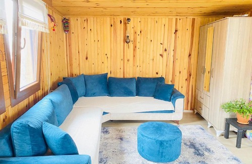 Duzkoy House | Kara Kızın Yeri Konaklama