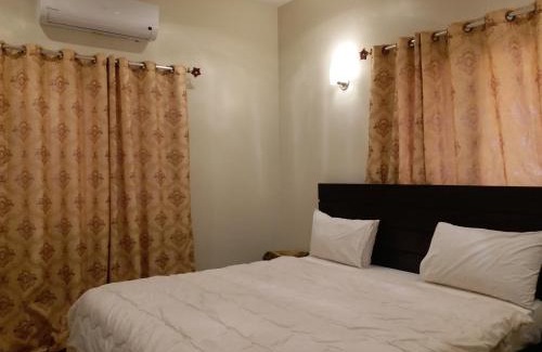 Gulshan-e-Iqbal House | Karachi Guest House Gulshan-e-Iqbal
