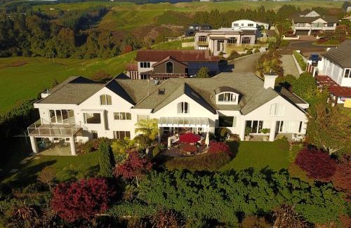 Rotorua Bed & Breakfast | KARANDA BnB