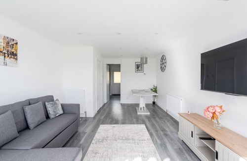 Fairfield House | Karazo Property- Luxury 2 bed in Croydon