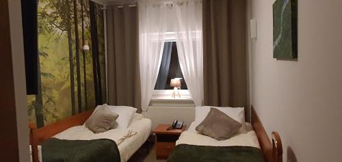 gmina Lasowice Wielkie Bed & Breakfast | KARCZMA MYŚLIWSKA
